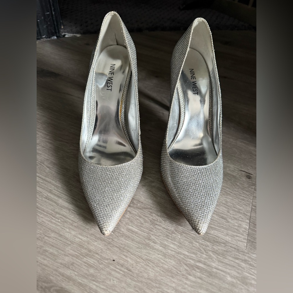 Nine West Women's Glitter Dress Pumps